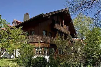 Hotel Schrenkhof Унтерхахинг 3*,