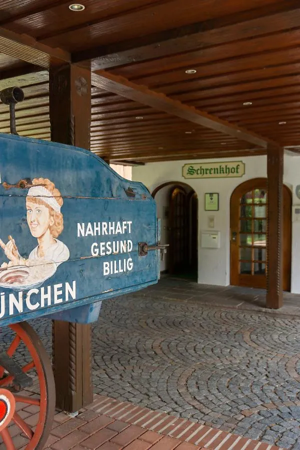 Hotel Schrenkhof Унтерхахинг
