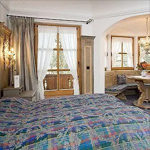 Hotel Schrenkhof Унтерхахинг