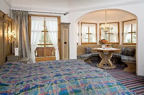 Hotel Schrenkhof Унтерхахинг Германия